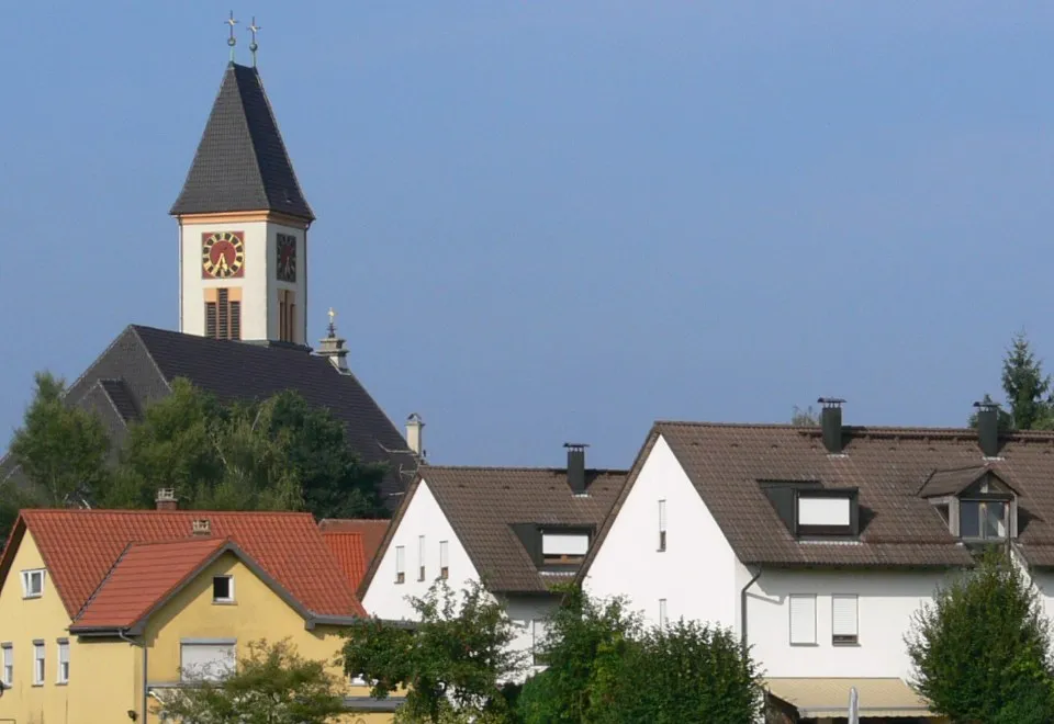 Baienfurt von Süden mit Kirchturm